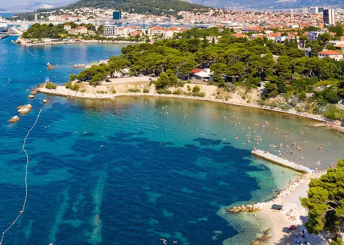 Violeta With The Sea View, 3 Min Walk To The Villa Split