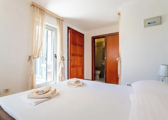 Violeta With The Sea View, 3 Min Walk To The Split
