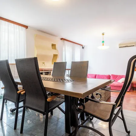 Violeta With The Sea View, 3 Min Walk To The 빌라