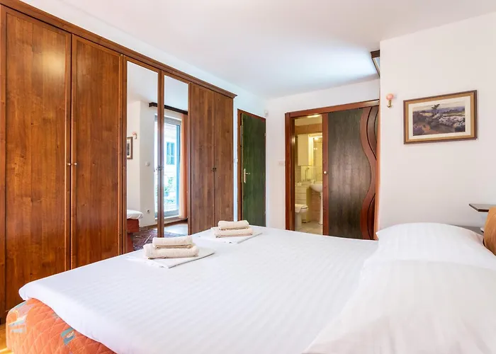 Willa Violeta With The Sea View, 3 Min Walk To The *