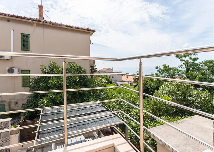 Violeta With The Sea View, 3 Min Walk To The Willa Split