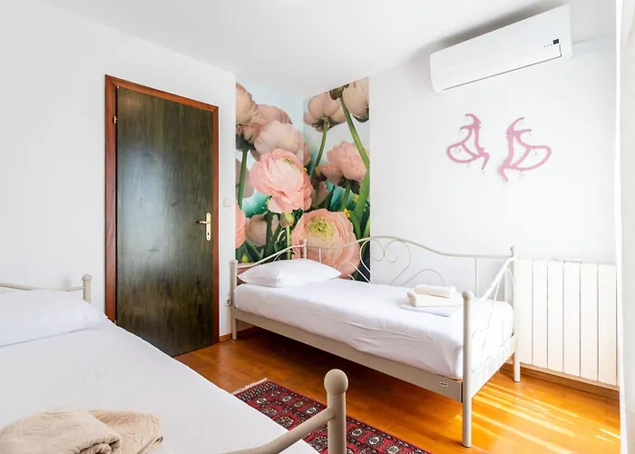 Violeta With The Sea View, 3 Min Walk To The Willa *