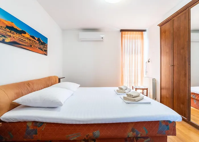 Willa Violeta With The Sea View, 3 Min Walk To The Split