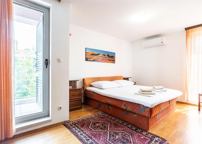 Violeta With The Sea View, 3 Min Walk To The * 스플리트