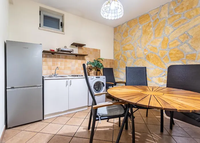 Villa Violeta With The Sea View, 3 Min Walk To The *