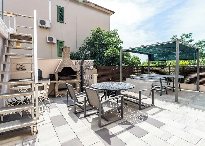 Violeta With The Sea View, 3 Min Walk To The