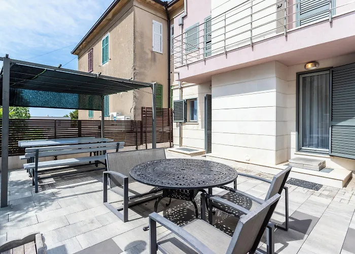 Violeta With The Sea View, 3 Min Walk To The Split