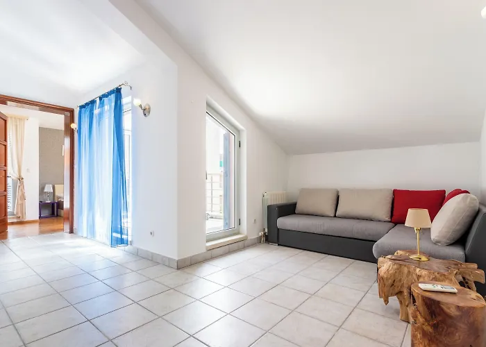 Violeta With The Sea View, 3 Min Walk To The Willa