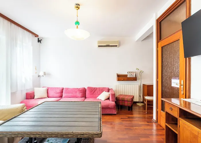 Violeta With The Sea View, 3 Min Walk To The Willa