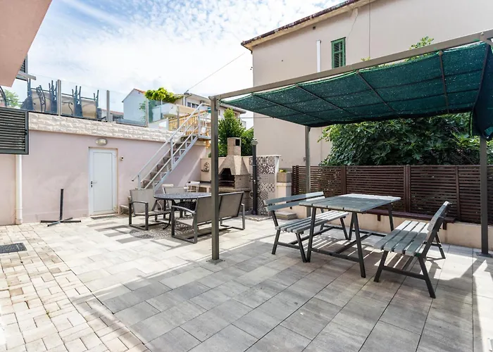 Villa Violeta With The Sea View, 3 Min Walk To The *