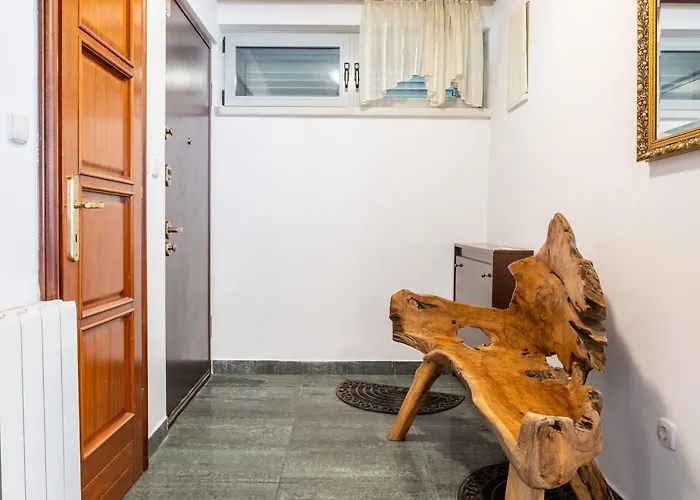 Violeta With The Sea View, 3 Min Walk To The Villa *
